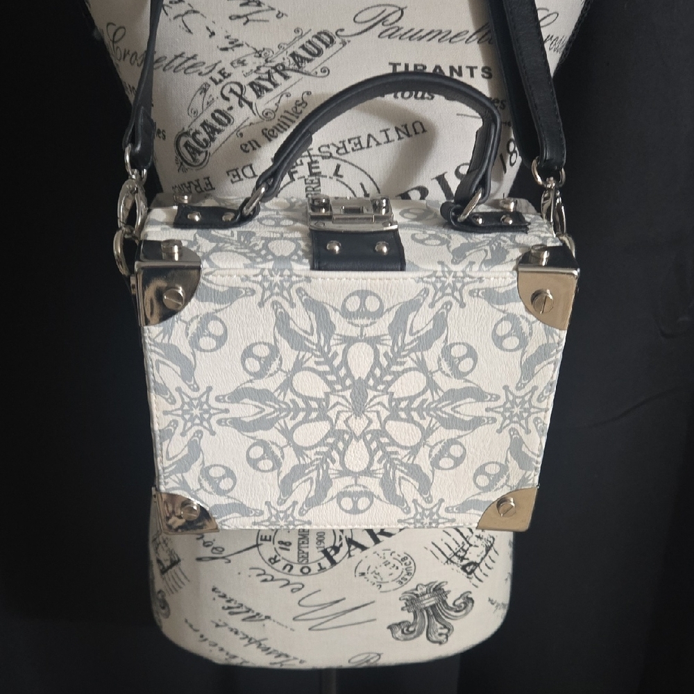 Stylish White and Gray Women's Bag